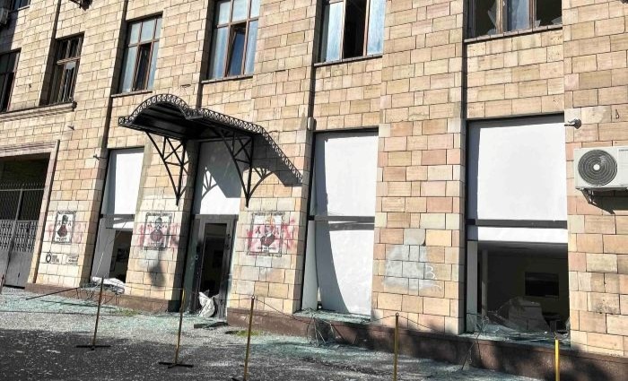 Від російського обстрілу зазнав пошкоджень Інститут літератури