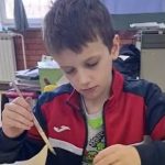 Тимофієві 11 років, чотири роки тому він з мамою, двома братами й сестрою приїхав до Хорватії з Херсонської області.